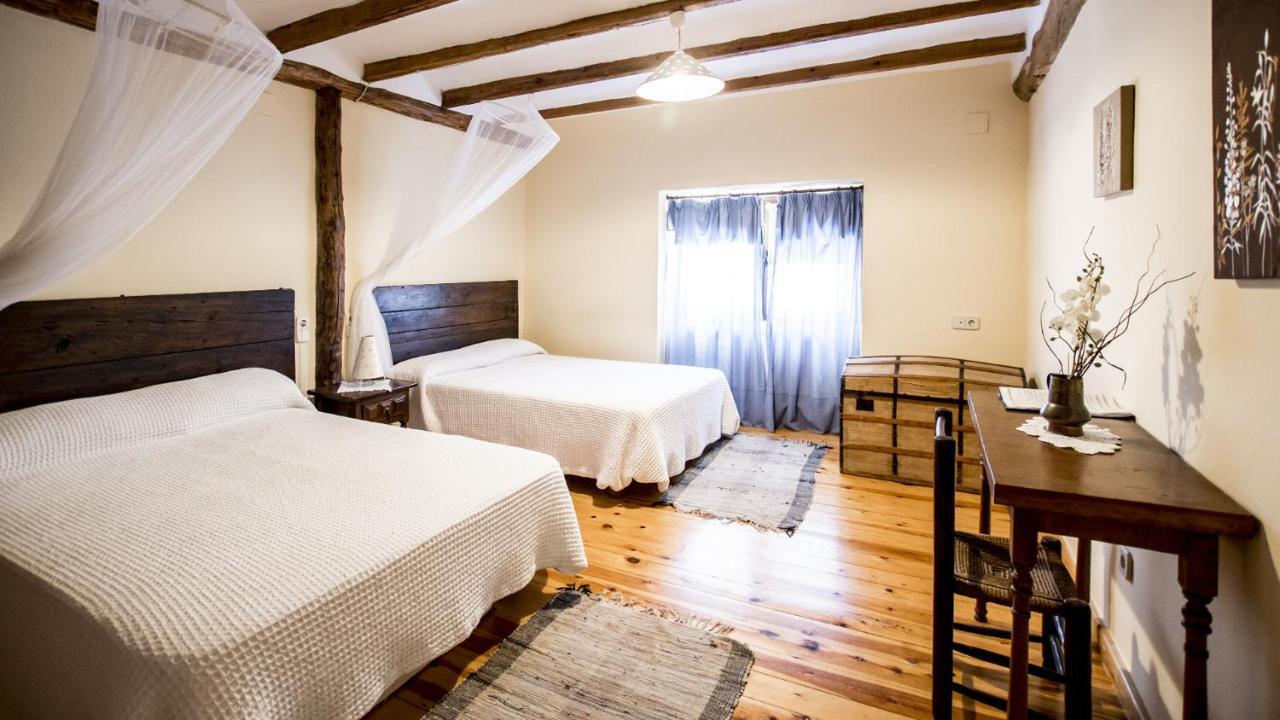 Hotel La Casa De La Estacion Sarrión Zewnętrze zdjęcie